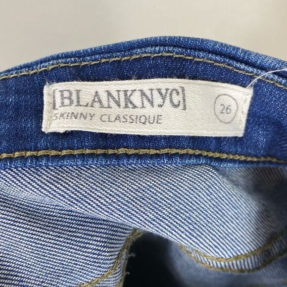 Blank NYC Skinny Classique Ripped Patched Low Rise Skinny Jeans - Picture 5 of 6